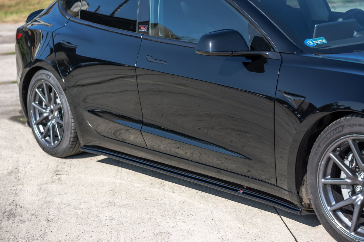 Maxton Design - Seitenschweller Ansatz für Tesla Model 3 / Model 3 Performance Mk1 / Mk1 Facelift - Aerowerk.