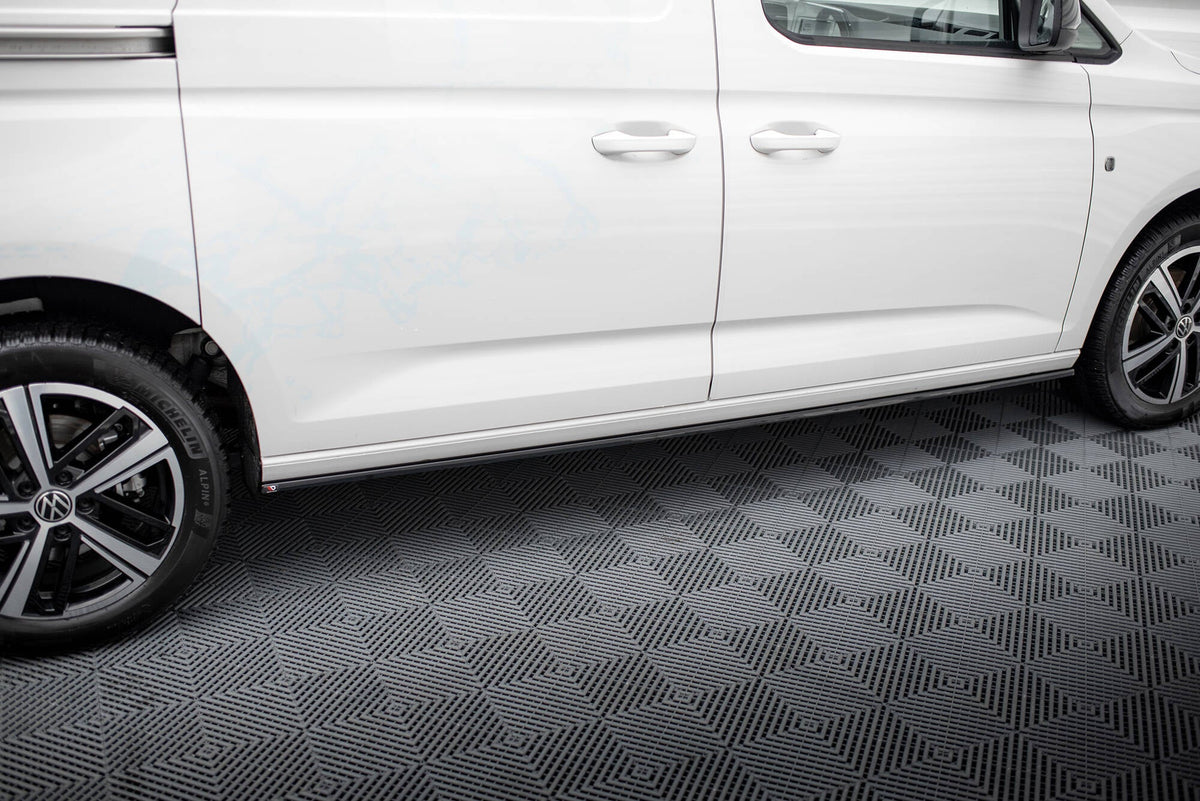 Maxton Design - Seitenschweller Ansatz für VW Caddy Maxi Mk5 - Aerowerk.
