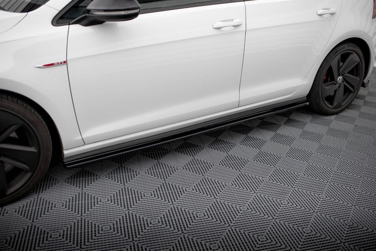 Maxton Design - Seitenschweller Ansatz für VW GOLF 7 GTI PREFACE/FACELIFT (breit) - Aerowerk.