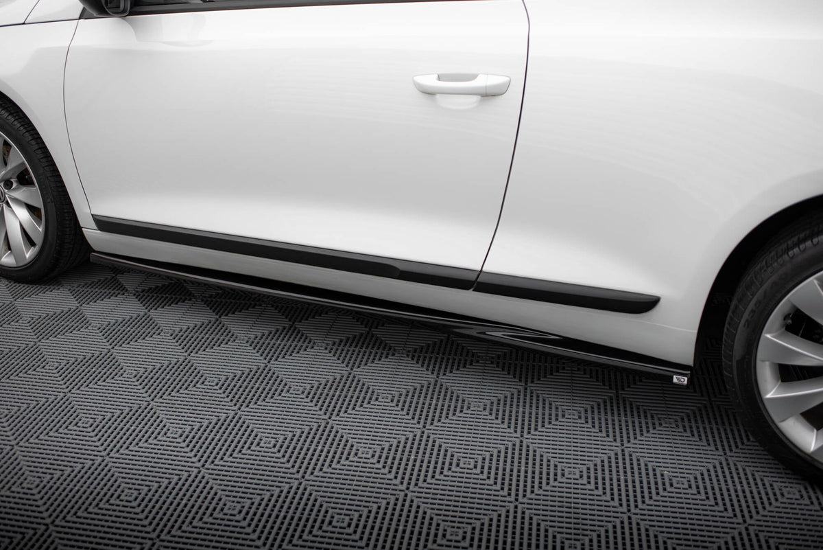 Maxton Design - Seitenschweller Ansatz für VW Scirocco Mk3 Facelift - Aerowerk.