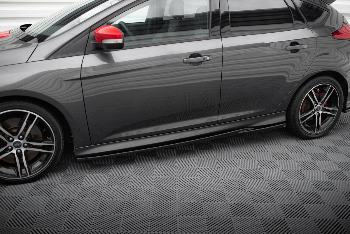 Maxton Design - Seitenschweller V2 Ansatz für Ford Focus ST Mk3 - Aerowerk.