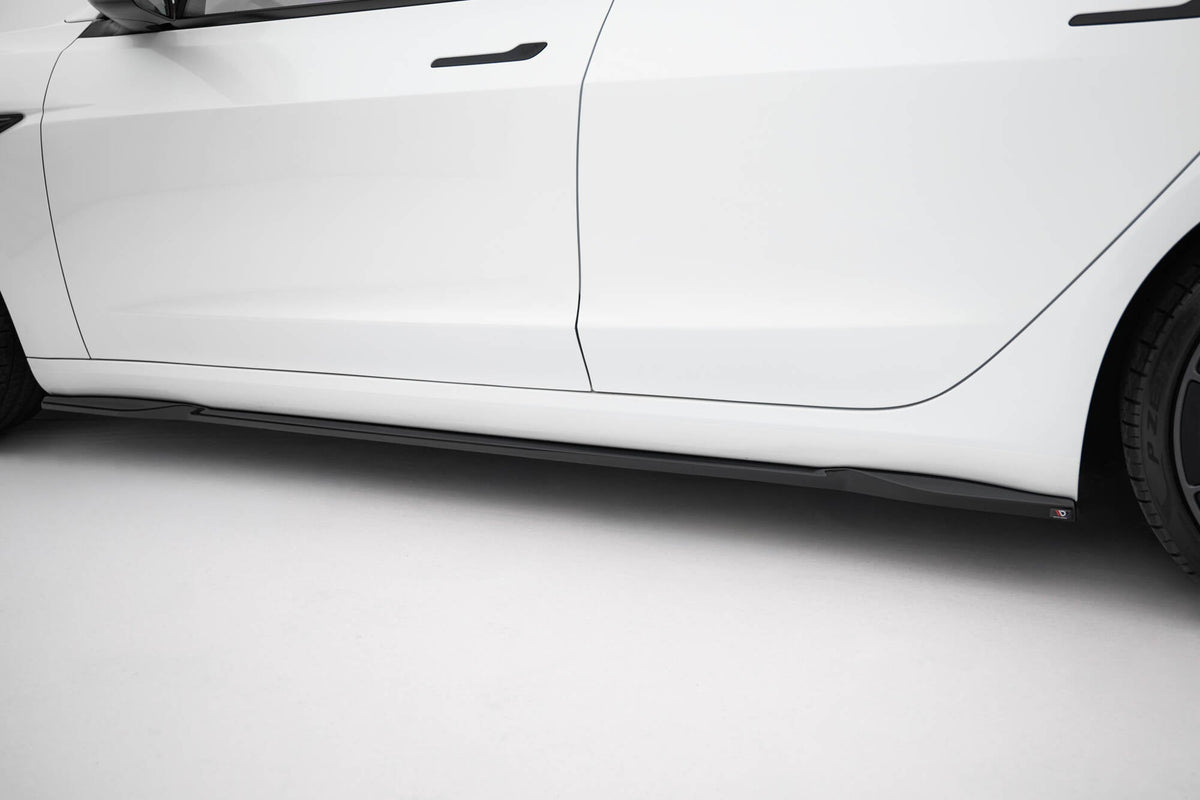 Maxton Design - Seitenschweller V2 Ansatz für Tesla Model 3 Performance Mk1 Facelift - Aerowerk.