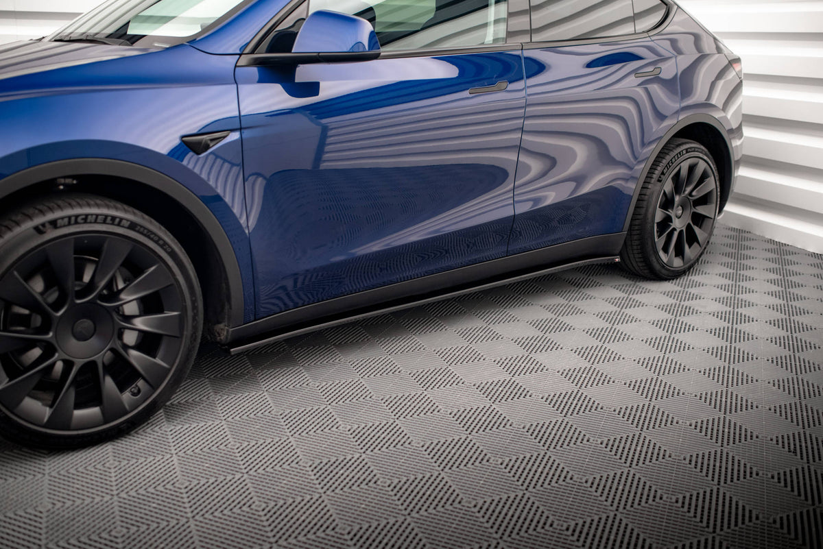 Maxton Design - Seitenschweller V2 Ansatz für Tesla Model Y - Aerowerk.