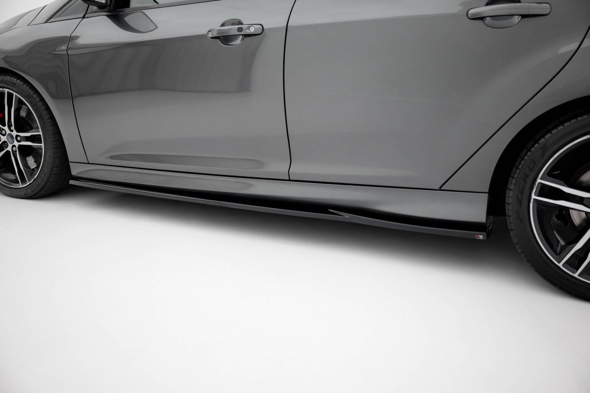 Maxton Design - Seitenschweller V3 Ansatz für für Ford Focus ST Mk3 - Aerowerk.