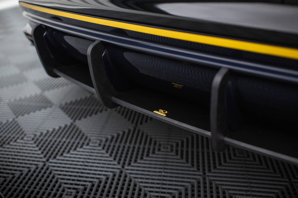 Maxton Design - Street Pro Diffusor für Mercedes - AMG CLA 45 C117 Facelift - Aerowerk.