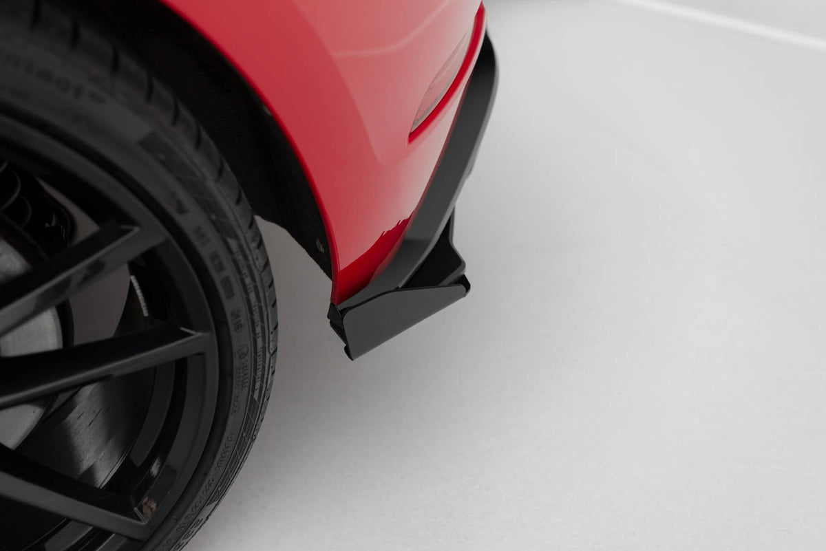Maxton Design - Street Pro Heck Ansatz Flaps Diffusor + Flaps für VW Golf 7 R Facelift - Aerowerk.