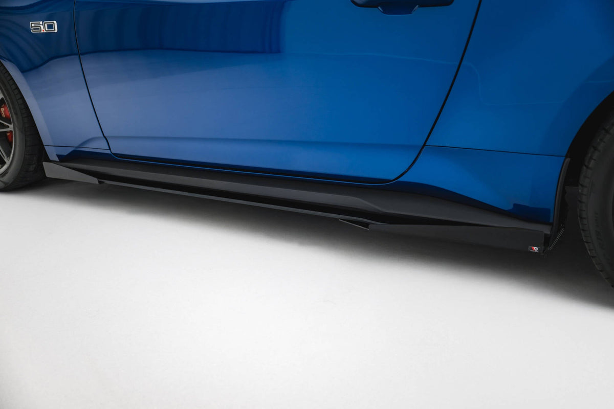 Maxton Design - Street Pro Seitenschweller Ansatz + Flaps für Ford Mustang GT Mk7 - Aerowerk.